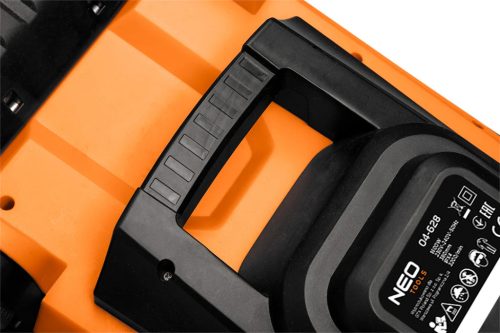 ELEKTROMOS FŰNYÍRÓ 1600W ,380MM, 45L-ES GYŰJTŐKOSÁR,NEO TOOLS